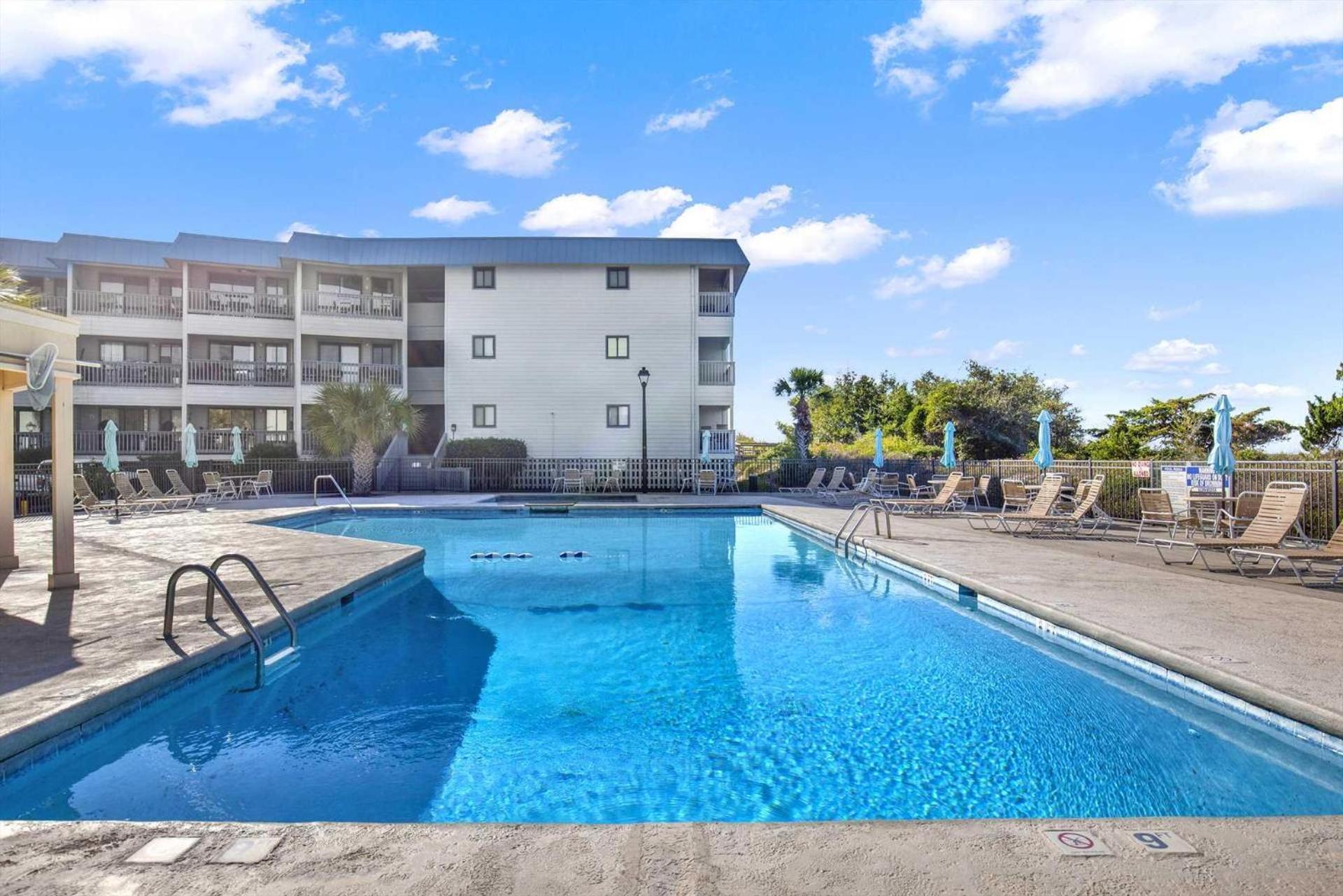 Savannah Beach & Racquet Club 217B Тайби Айлънд Екстериор снимка