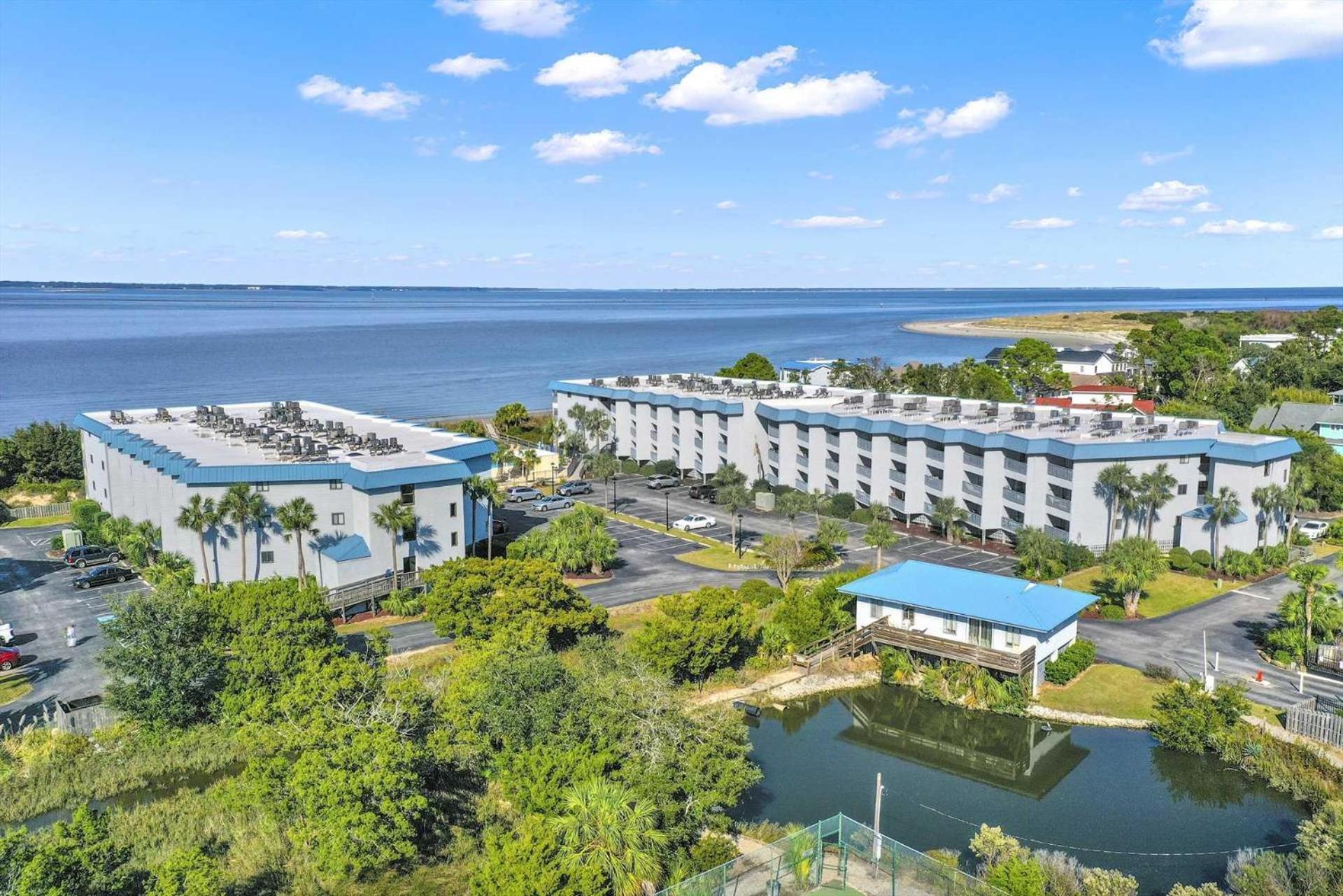 Savannah Beach & Racquet Club 217B Тайби Айлънд Екстериор снимка