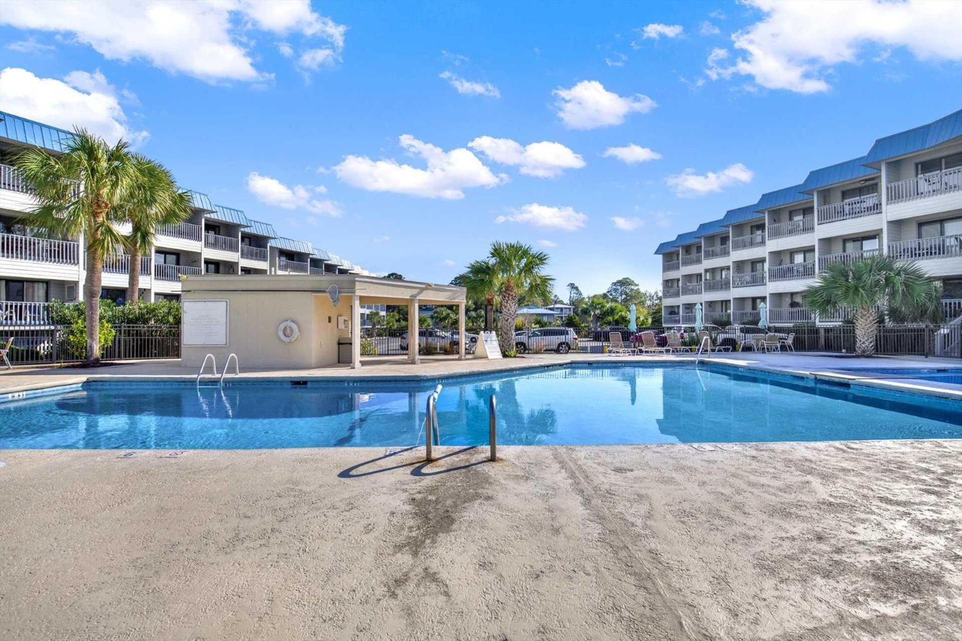 Savannah Beach & Racquet Club 217B Тайби Айлънд Екстериор снимка