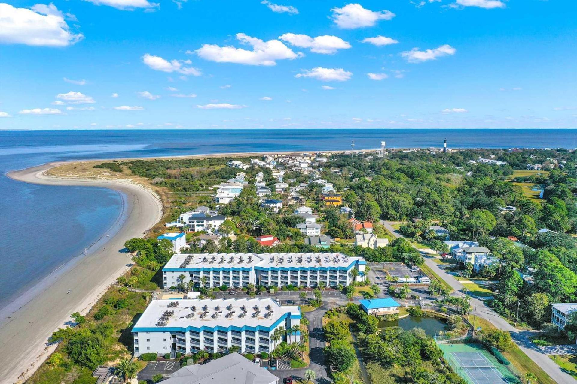 Savannah Beach & Racquet Club 217B Тайби Айлънд Екстериор снимка