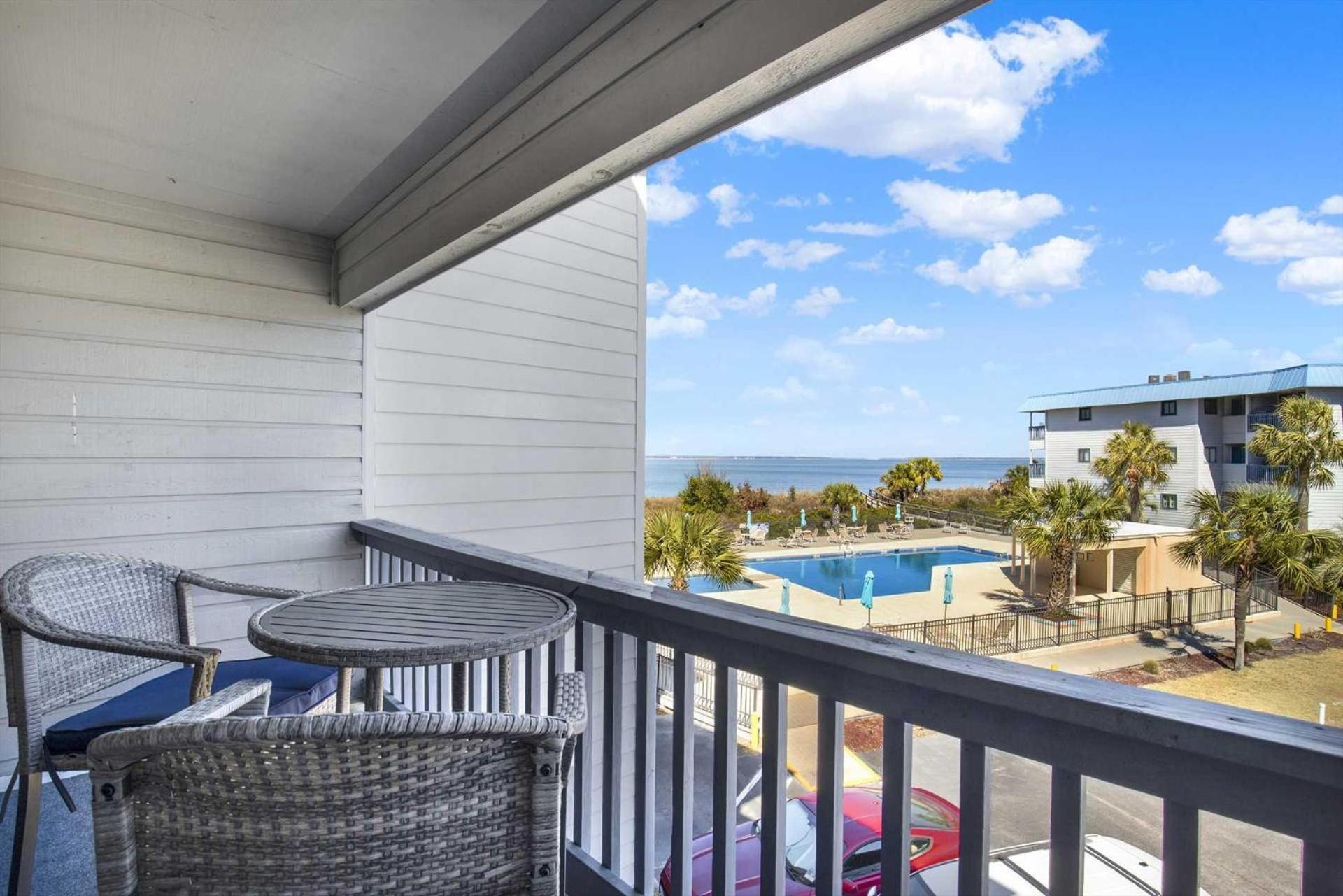Savannah Beach & Racquet Club 217B Тайби Айлънд Екстериор снимка