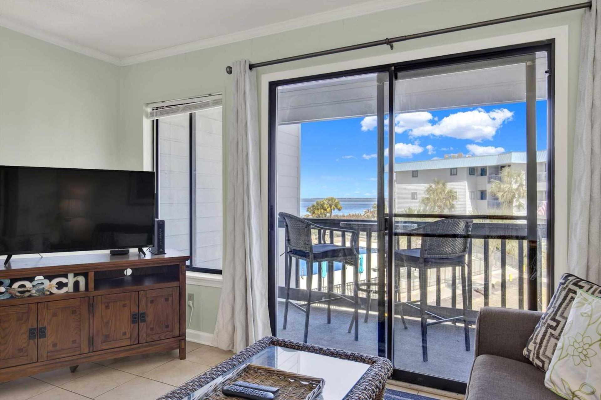 Savannah Beach & Racquet Club 217B Тайби Айлънд Екстериор снимка